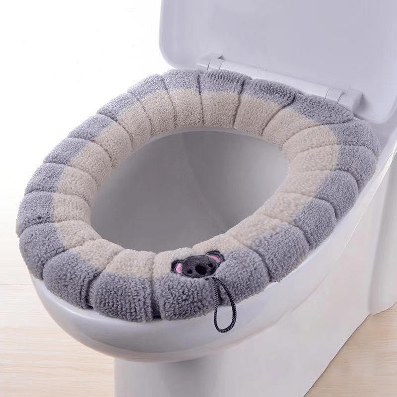 2pcs Winter Warm Toilet Seat Cover Mat Bathroom Toilet Pad Cushion with Handle Thicker Soft Washable Closestool Warmer Accessories toilet seat