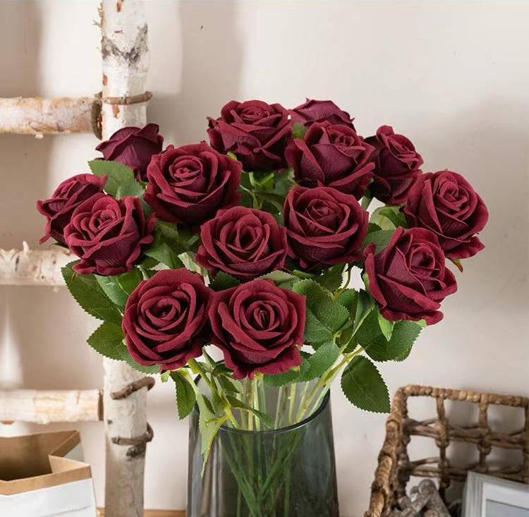 11pc Rose artificial flowers, living room decoration, shop decoration, wedding decoration, office decoration, household items, flower arrangement art, gifts, holiday gifts, Valentine's Day gifts.