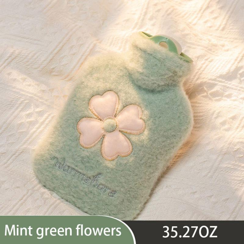 Four-leaf Clover Design Hot Water Bottle, 1 Count Portable Plush Warm Water Bag, Hot Water Bottle for Indoor & Outdoor