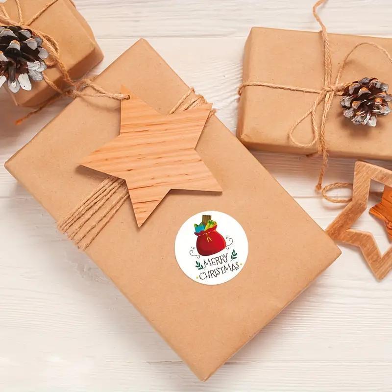 Merry Christmas Themed Sticker (500pcs roll), Self Adhesive Decorative Sticker, DIY Decals for Water Bottle, Laptop, Phone Case, Scrapbooking, Journal Making, Christmas Gift