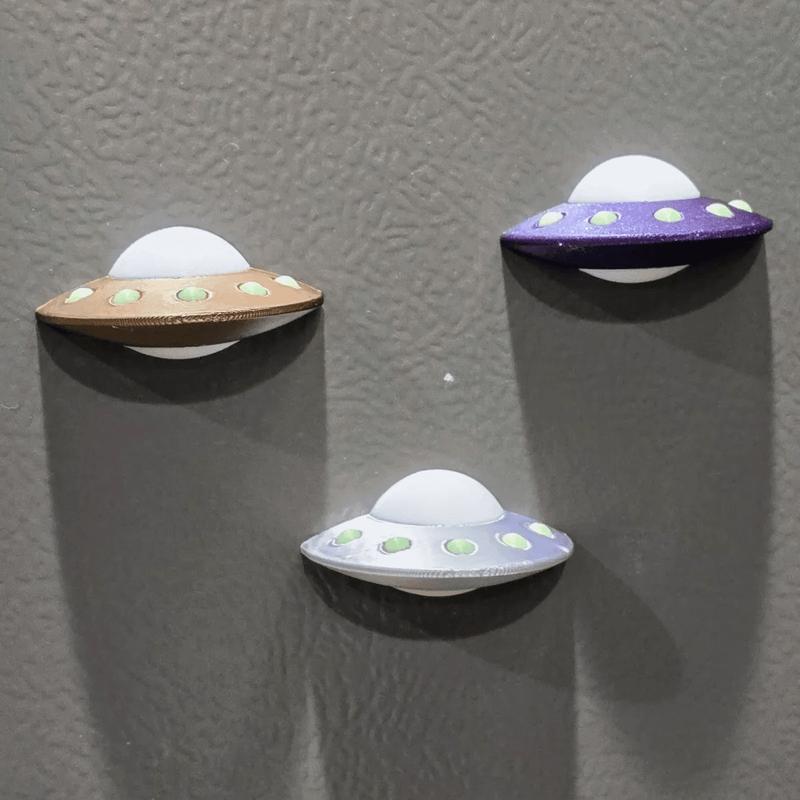 [3-Pack] UFO Fridge Magnet: Glow-in-the-Dark Accents, Cosmic Colors, 3D Printed Art - Alien, Gift Kitchen Decor Nature Magnetic