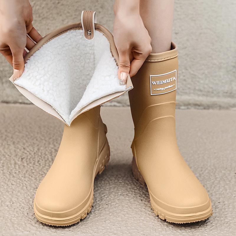 Rain Boots Women's Autumn and Winter New Fleece-lined One Thickened Warmth Retention Material Rain Boots Mid-High Tube Non-Slip Waterproof Ladies Rain Shoes