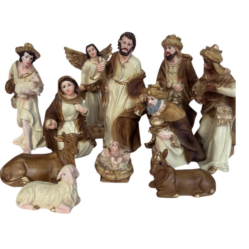 Small 11 pcs nativity set colorful 7 in