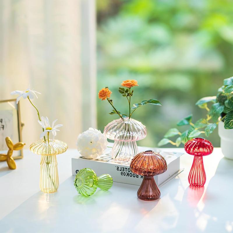 Glass Mushroom Vases for Flowers, Set of 5 Mushroom Vases, Small Plant Propagation Terrariums, Unique Crystal Mushroom Jars, Clear Small Bud Flower Vases, Small Bud Glass Vases for Home Decor, Mini Mushroom Propagation Vases for Home Office Decorations