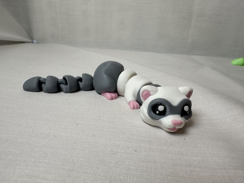 3D Articulating Ferret Decorative Figurine with Magnets