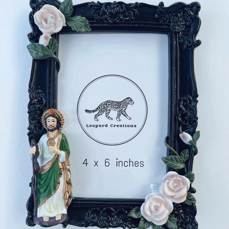 San Judas Tadeo Picture Frame - Perfect for Decorating Your Home - Photo