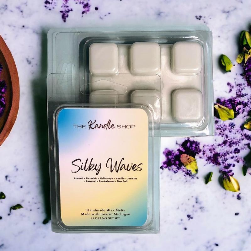 STRONG SCENTED | LONG LASTING | SOY WAX MELTS | LARGE VARIETY | HANDMADE | PET & CHILD SAFE