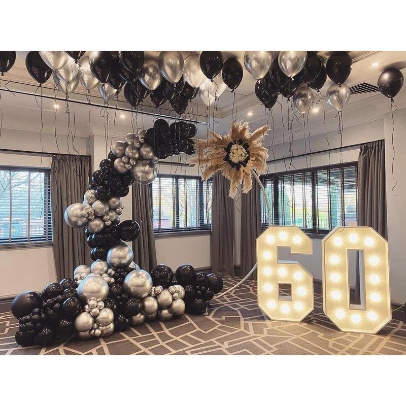 Black Silver Balloons Garland Kit 138 Pack Different Sizes inch Matte Black Silver Balloons and Silver Confetti Balloons for Wedding Birthday Party,Graduation parties, Halloween, Christmas and other festivals Accessory Arch Decoration