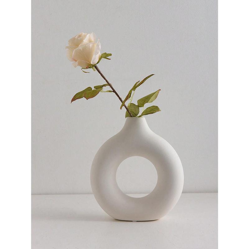 1pc Plastic Donut Shaped Flower Vase, Modern Simplistic Circle Vase Ornament, Ceramic-Like Vase, Creative Home Decor Crafts For Living Room