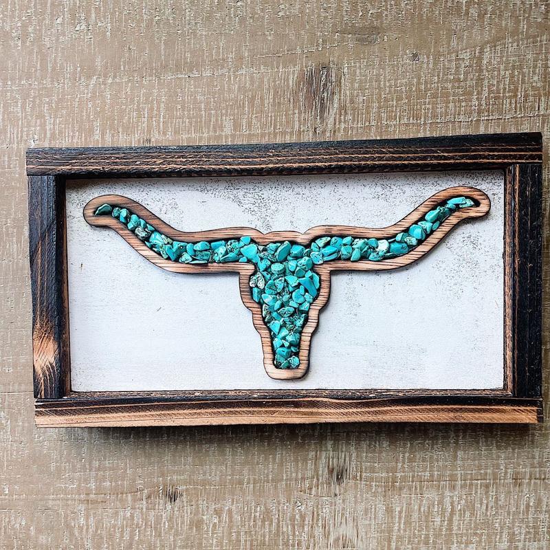 Turquoise Longhorn Decor Wooden Bedroom