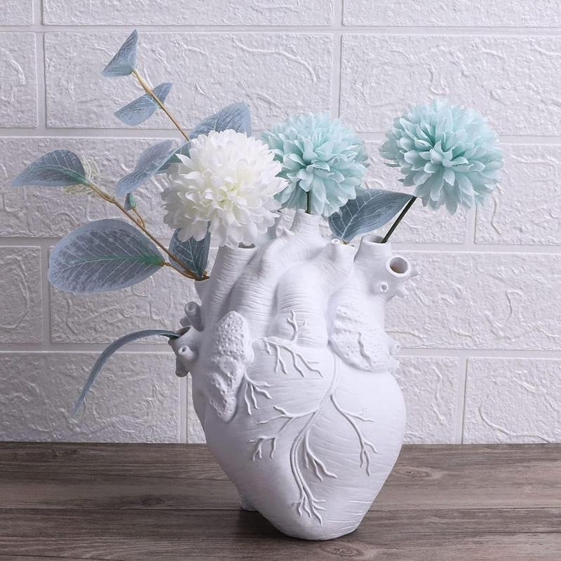 Heart Shaped Decorative Vase without Flower, 1 Count Modern Unique Resin Vase, Decorative Vase for Home Wedding Desktop Living Room Decoration