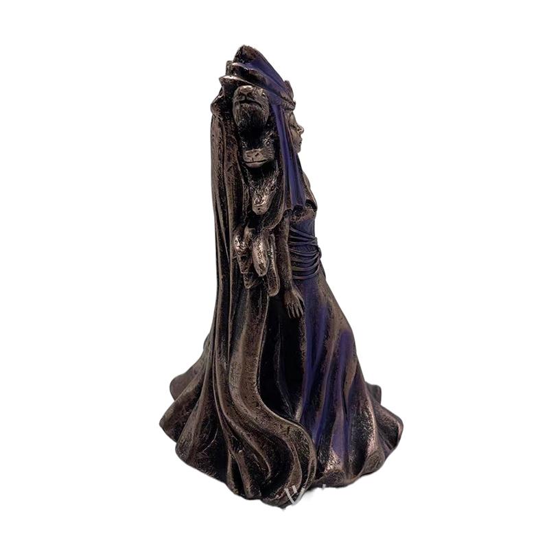 Hecate Greek Goddess Of Magic With Her Hounds Statue Figurine Modern Art Resin Witch Hound Sculpture Home Living Room Decoration