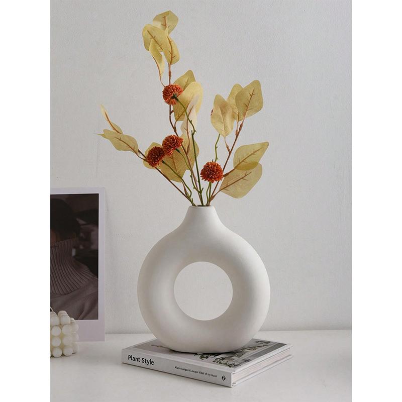 1pc Plastic Donut Shaped Flower Vase, Modern Simplistic Circle Vase Ornament, Ceramic-Like Vase, Creative Home Decor Crafts For Living Room