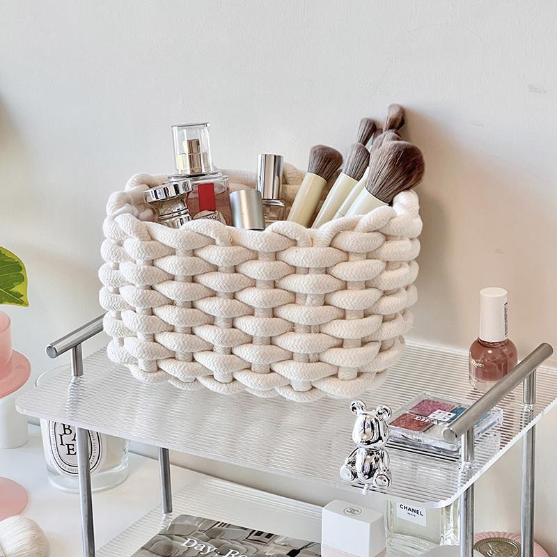 Woven Storage Basket, Portable Handmade Desktop Cosmetics Storage Basket, Home Organizer Rattan Basket  for Living Room Bedroom