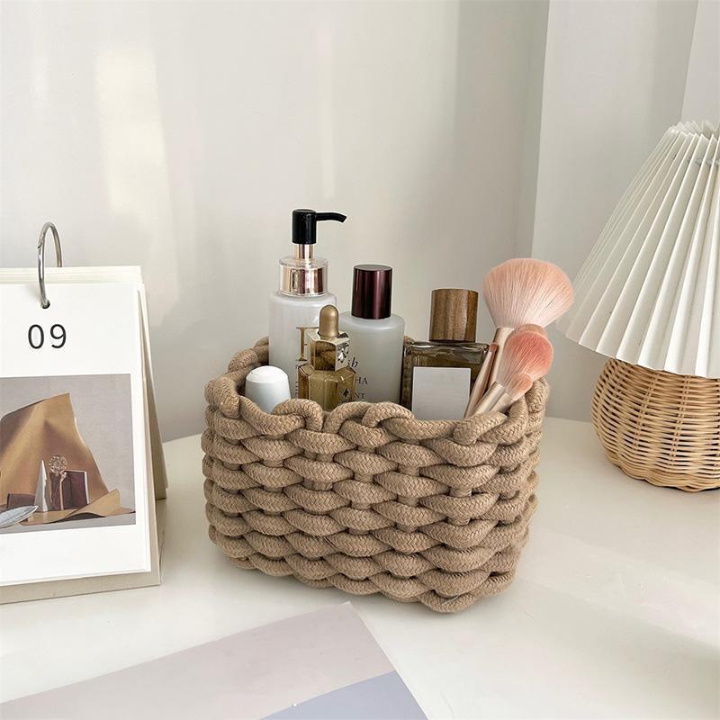 Woven Storage Basket, Portable Handmade Desktop Cosmetics Storage Basket, Home Organizer Rattan Basket  for Living Room Bedroom