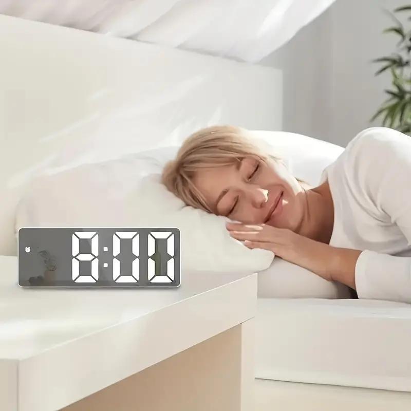 LED Mirror Alarm Clock, USB Powered Digital Clock, Desktop Electronic Clock, Home Decor for Bedroom, Office, Living Room