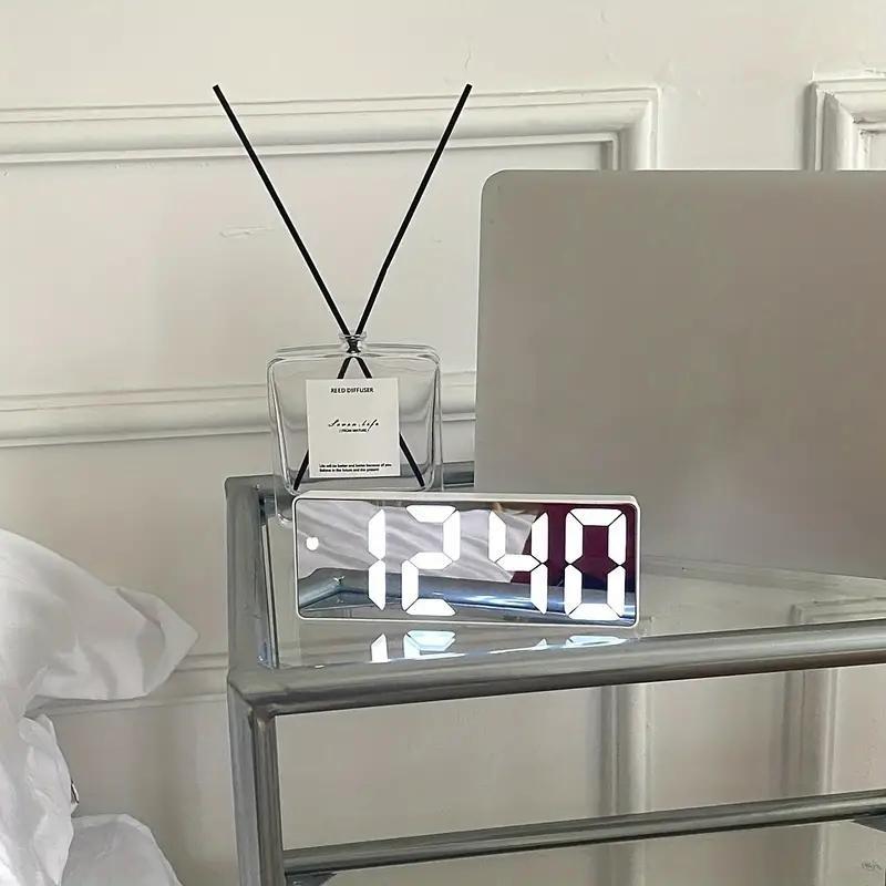 LED Mirror Alarm Clock, USB Powered Digital Clock, Desktop Electronic Clock, Home Decor for Bedroom, Office, Living Room