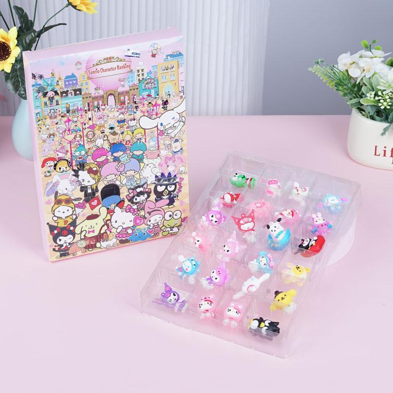 Sanrio Calendar Mystery Box, 1 Box Cute Cartoon Characters Mystery Boxes Decorations for Birthday Festival Gifts, Creative Desktop Ornaments, Halloween Gift, Christmas Gift