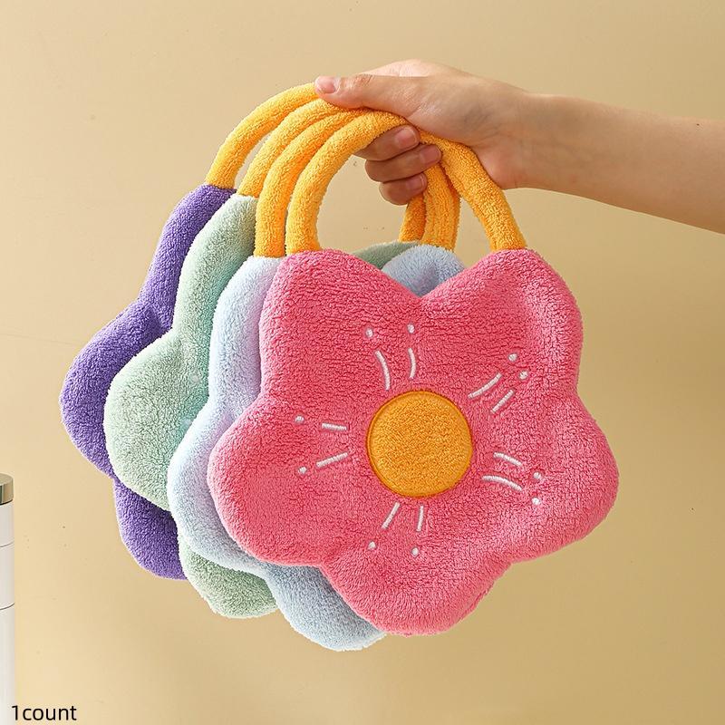 Flower Design Hanging Hand Towel, 1 Count Soft Coral Fleece Absorbent Towel, Creative Cartoon Handkerchief for Bathroom Kitchen