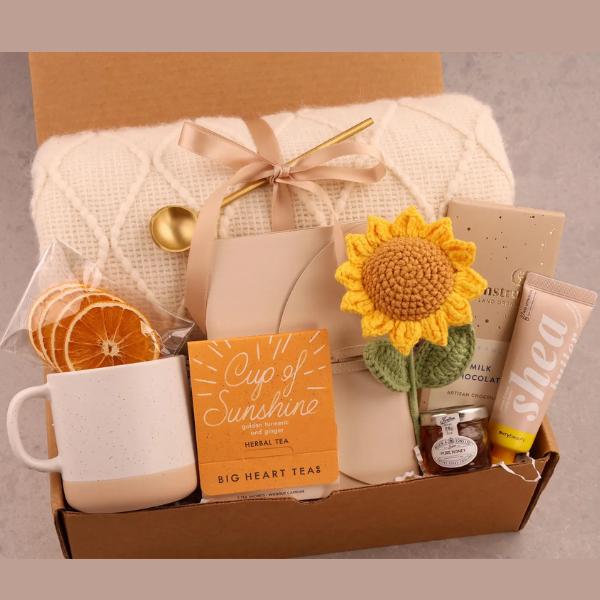 Hygge Gift Box with Blanket | Sending a Hug | Thinking of You Gift | Sympathy Gift Basket | Bereavement Gift | Encouragement Gift