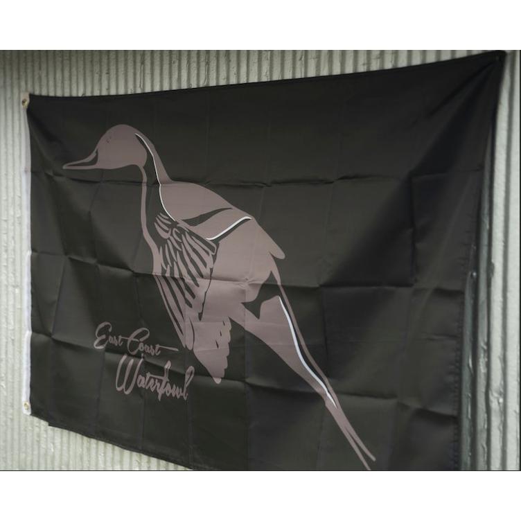 ECW Pitching Pintail Decorative Flag