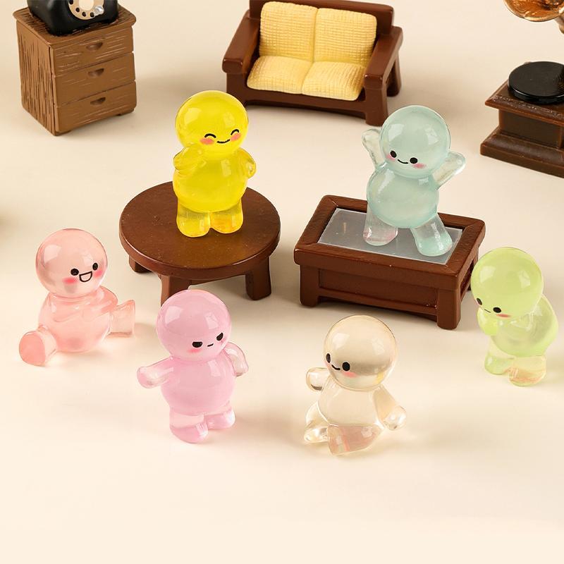 Resin Glow in The Dark Miniature Figurine, Creative Cartoon Cute Ornaments, DIY Decoration Set for Home Office Desktop