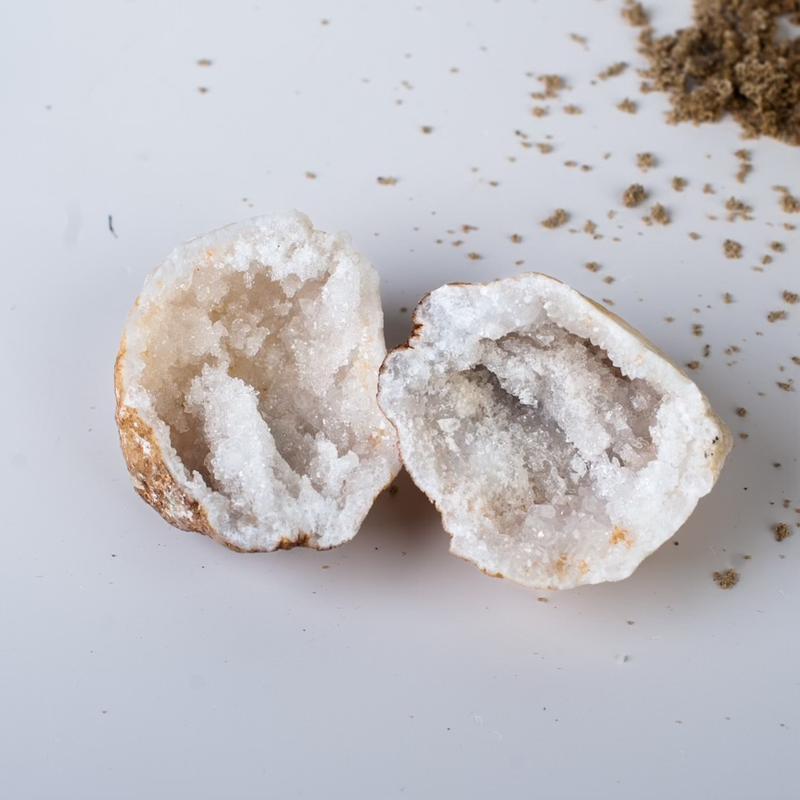 Bucket of Geodes-Gallon Contains over 12geodes Hollow