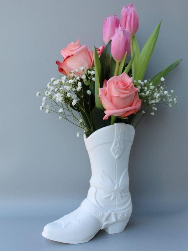 Cowboy Boot Vase for Blooming Bouquets - Flower Vase - Flower Pot Home Decoration